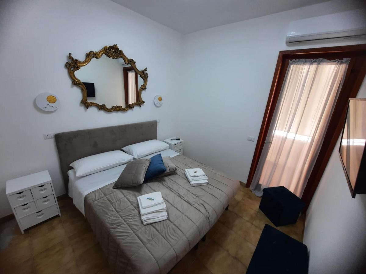 My & Di Apartment โรม ภายนอก รูปภาพ